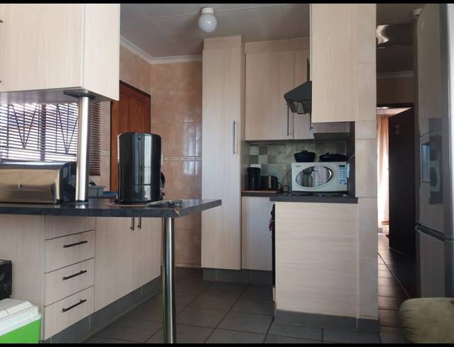2 BEDROOM HOUSE SOLD IN SOSHANGUVE XX